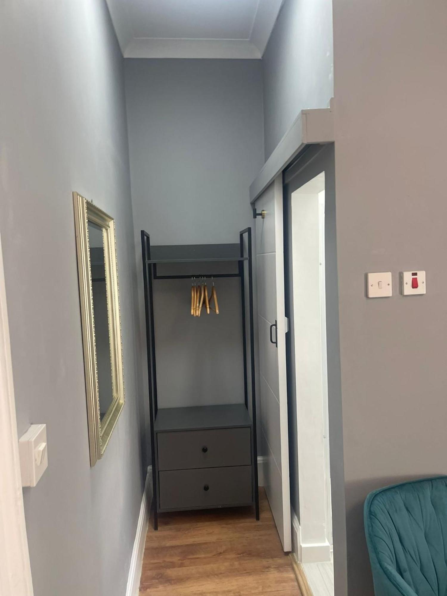 The Westbank Pensión 4*